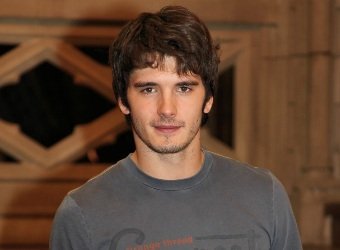 Yon González