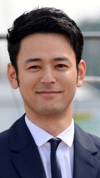 Satoshi Tsumabuki