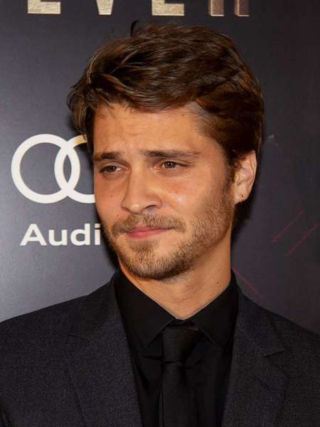 Luke Grimes