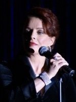 Sheena Easton