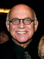 Gavin MacLeod