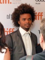 Eka Darville