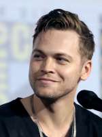 Alexander Calvert