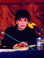 Charo López