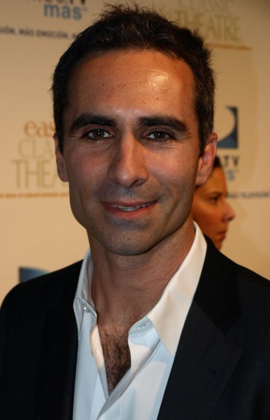 Nestor Carbonell