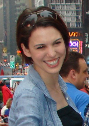 Christy Carlson Romano