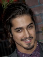 Avan Jogia