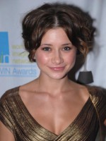 Olesya Rulin