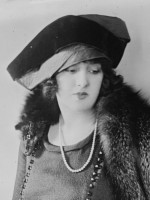 Estelle Taylor