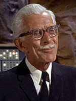 Alan Napier